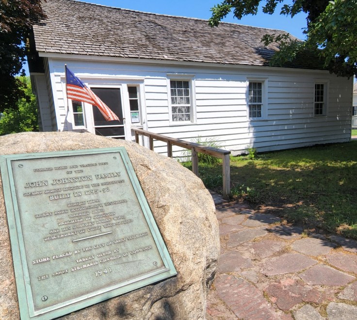 This image has an empty alt attribute; its file name is wp-1659143439629.jpg